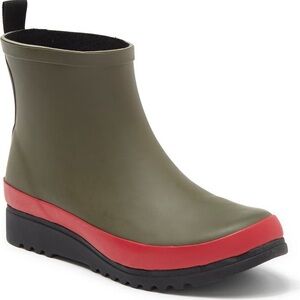 NWT Chooka Atlas Shortie Ankle Rain Boots Olive Green Crimson Red Size 8 M